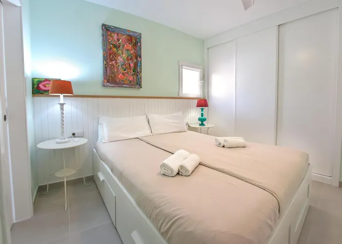 Kate Duque Fantastic With Lovely Pool Costa Adeje (Tenerife)