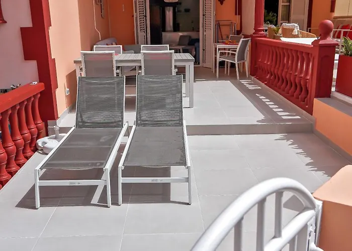 Apartment Kate Duque Fantastic With Lovely Pool