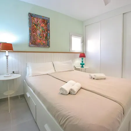 Kate Duque Fantastic With Lovely Pool Costa Adeje (Tenerife)